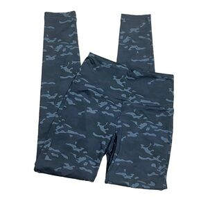 Ruby Ribbon Blue Black Camo Leggings Small